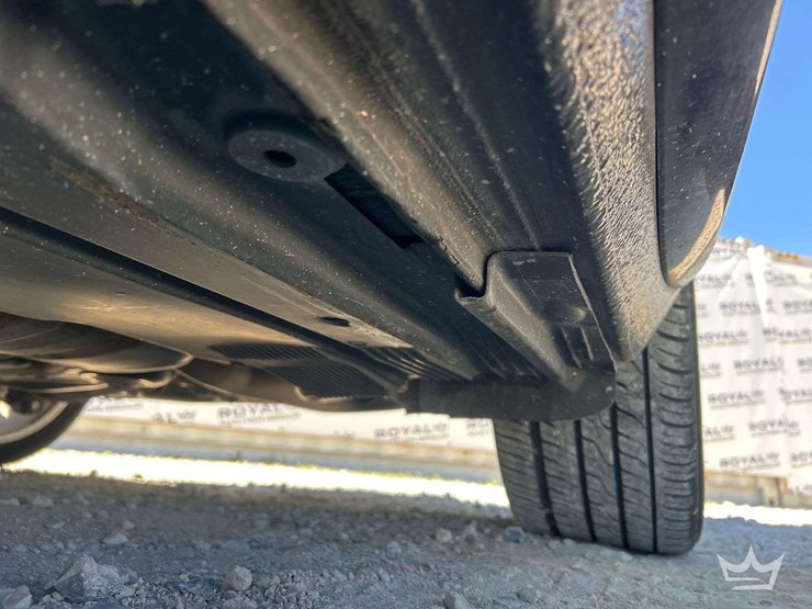 2015-audi-a4-awd-sedan-image-19