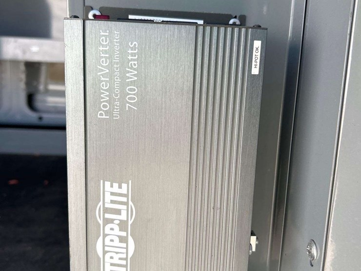 2015-ford-transit-image-24