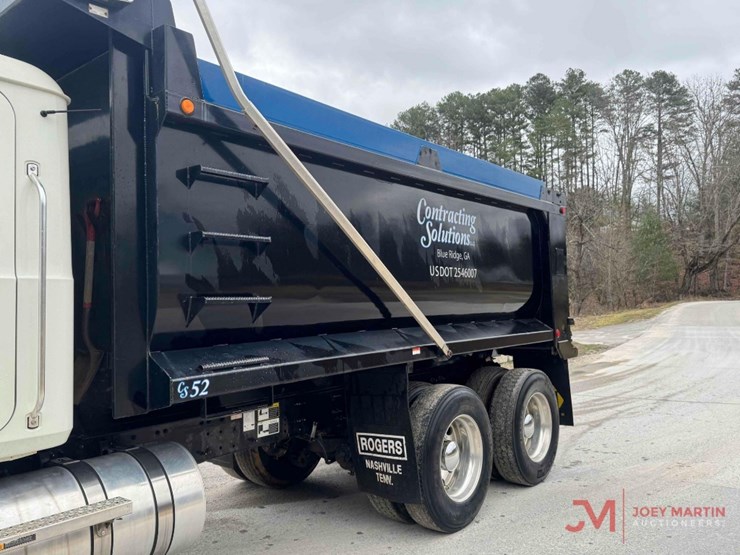 2014-mack-granite-gu713-image-12