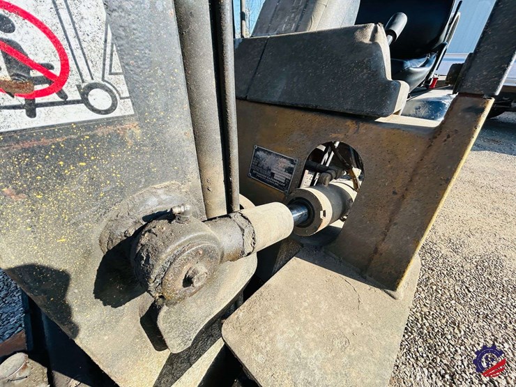 caterpillar-gp25-image-31