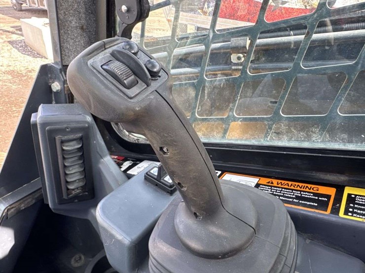 2019-deere-333g-image-20