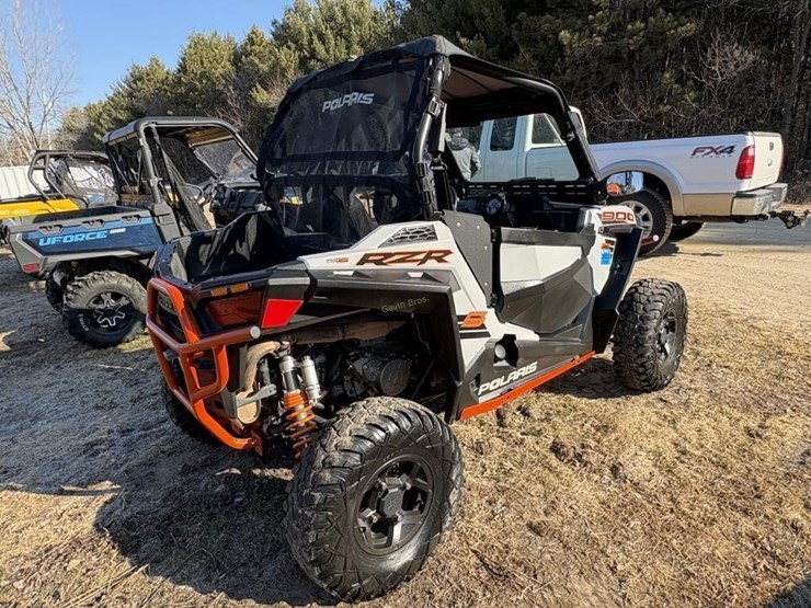 2019-polaris-rzr-900-image-5