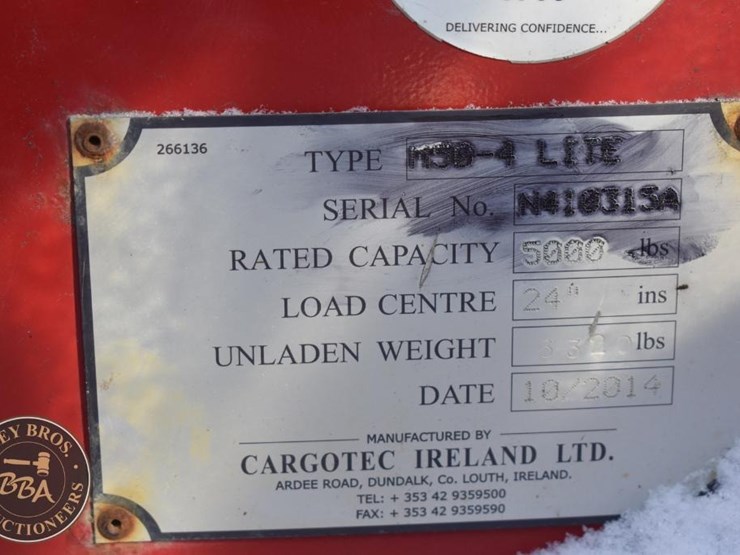 2015-moffett-m50-image-19