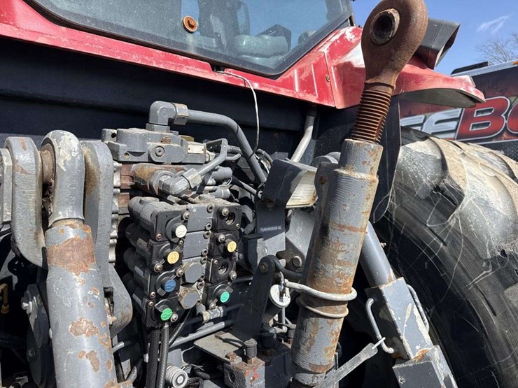 buhler-versatile-2180-image-12