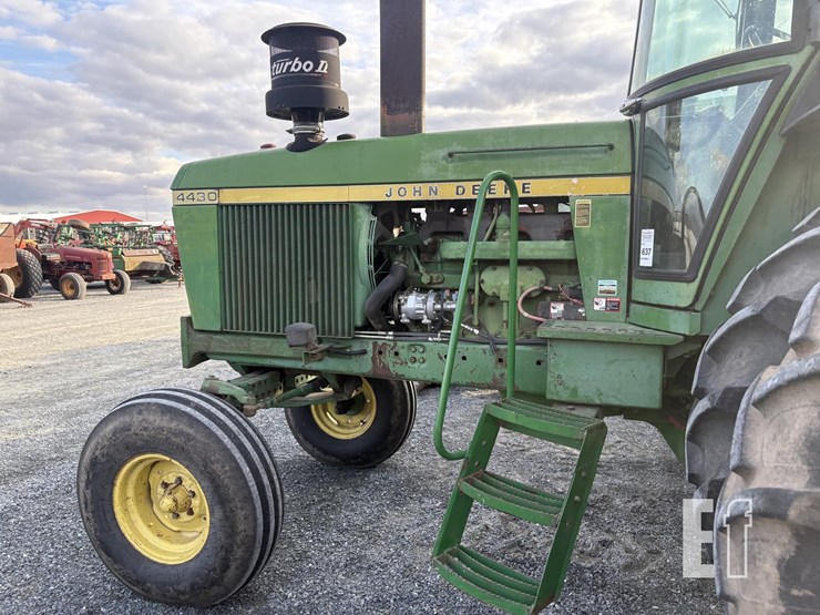 john-deere-4430h-image-10