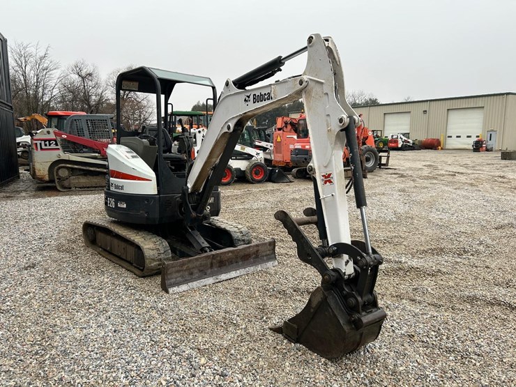 bobcat-e26-image-6