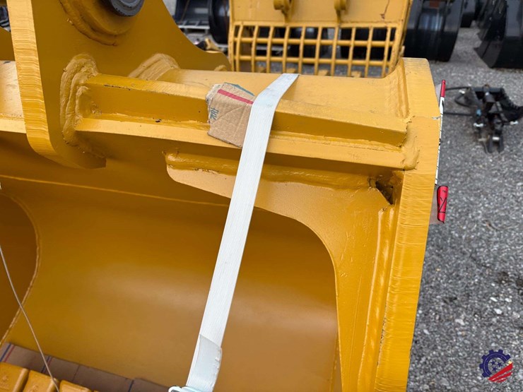 caterpillar-320-image-20