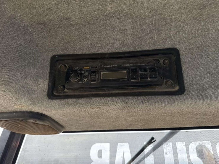 caterpillar-426c-image-31