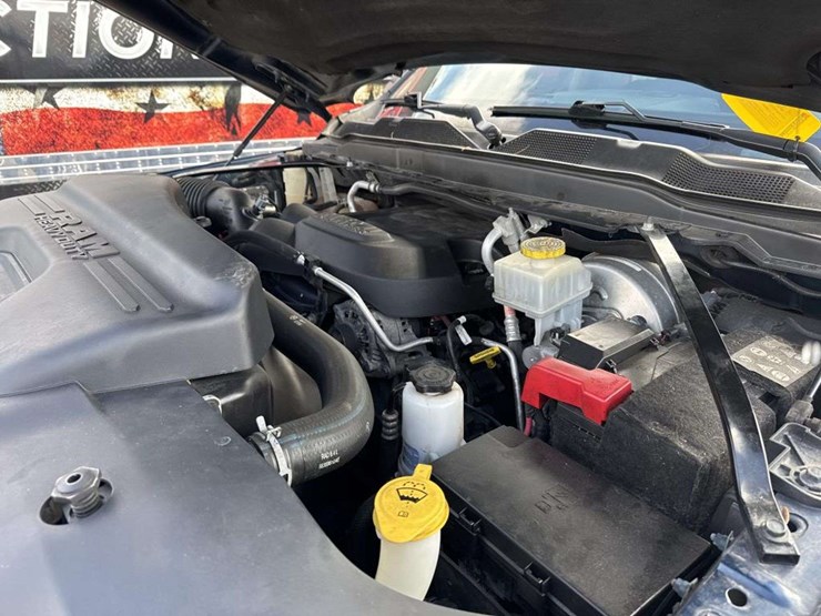 2020-dodge-ram-2500-image-21