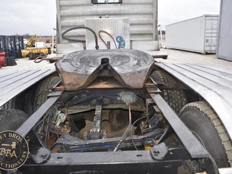 1982-kenworth-w900-image-15