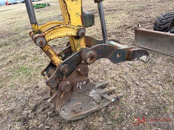 komatsu-pc35mr-image-7