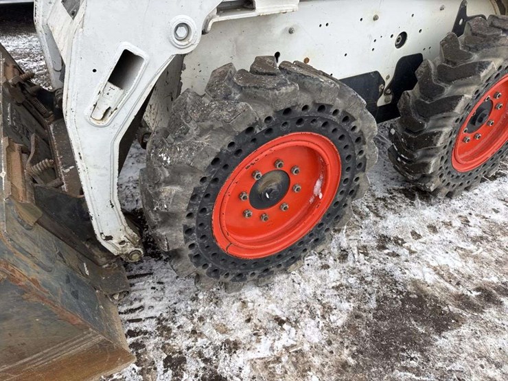 2011-bobcat-s175-image-7