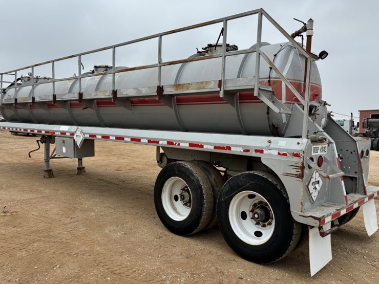 2012-proco-130bbl-vac-trailer-image-6