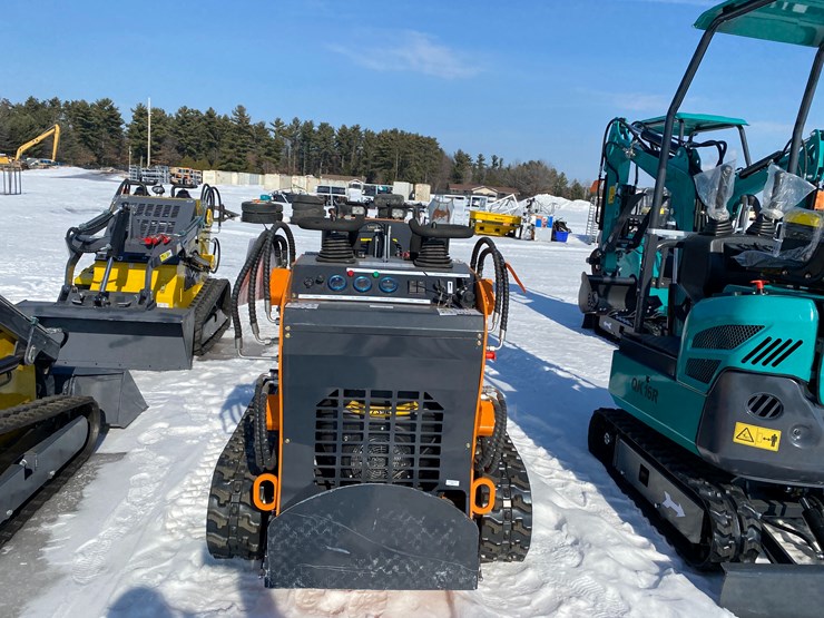 #5318-•-landhonor-mini-skid-steer-loader-image-2