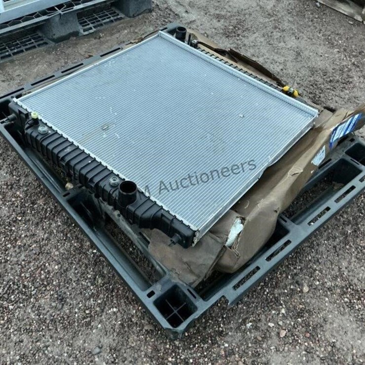 FORD DIESEL MURRAY RADIATOR,