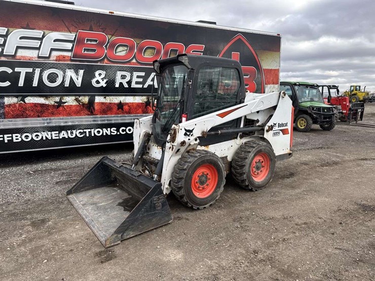 2019-bobcat-s550-image-1