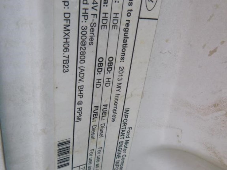 2013-ford-f550-image-24