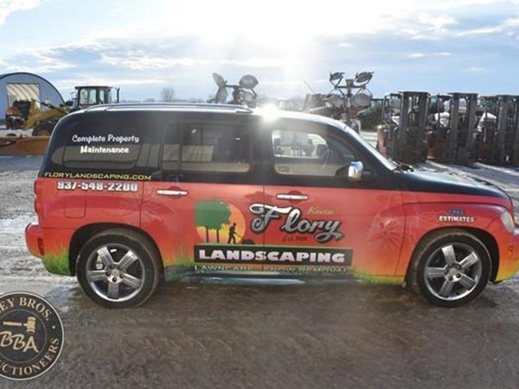 2011-chevrolet-hhr-image-9