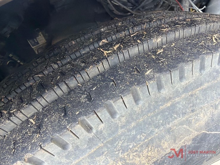 2018-peterbilt-337-image-9