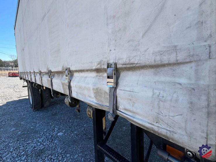 2019-freightliner-m2-s/a-box-truck-image-36