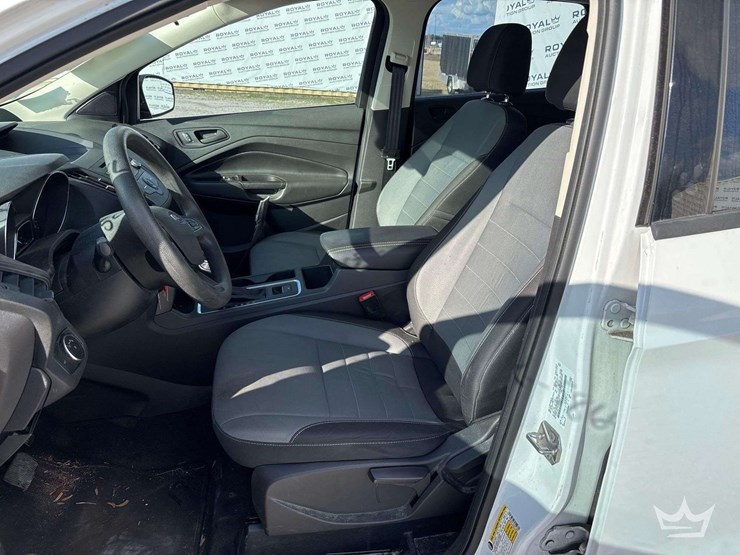 2017-ford-escape-image-12