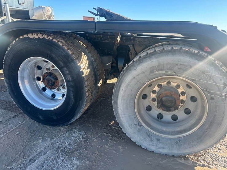 2015-western-star-4900-image-5