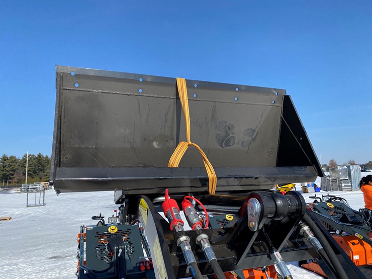 #5325-•-mms-mini-skid-steer-loader-image-13