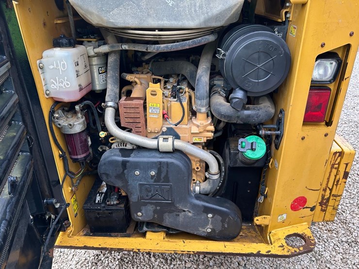 caterpillar-259d-image-16