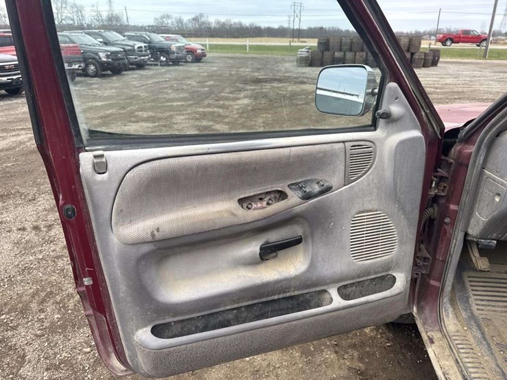 1994-dodge-ram-1500-image-22