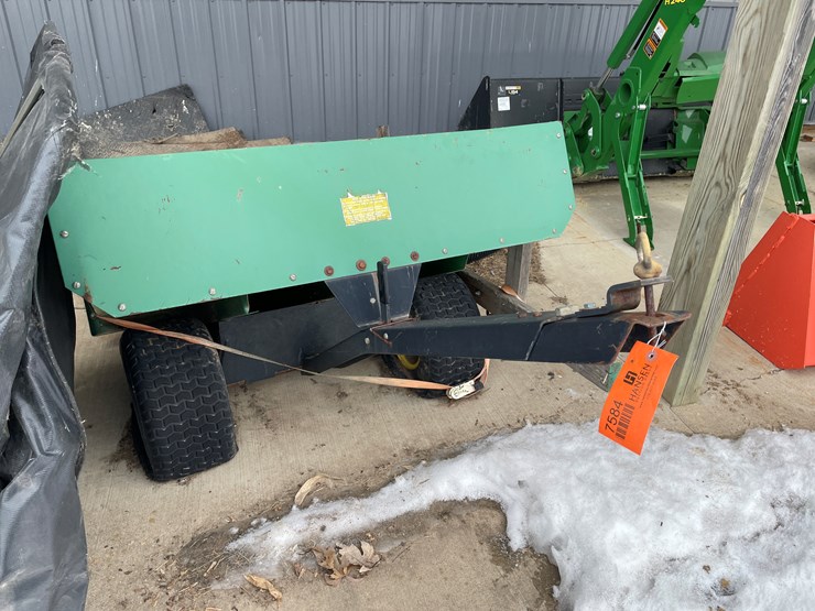 #7584-•-john-deere-21-utility-trailer-image-3