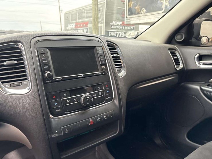2013-dodge-durango-image-22