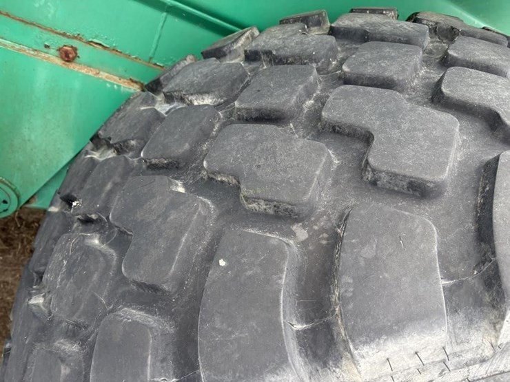 houle-4300-manure-tanker---off-site-image-6