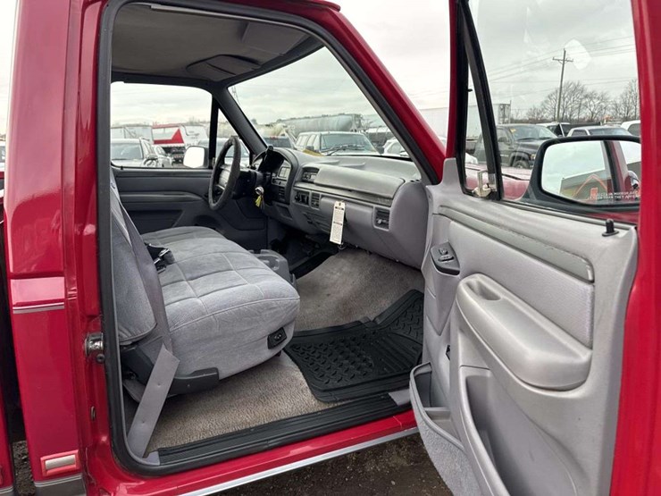 1994-ford-f150-xlt-image-14