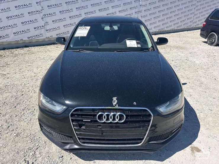 2015-audi-a4-awd-sedan-image-22