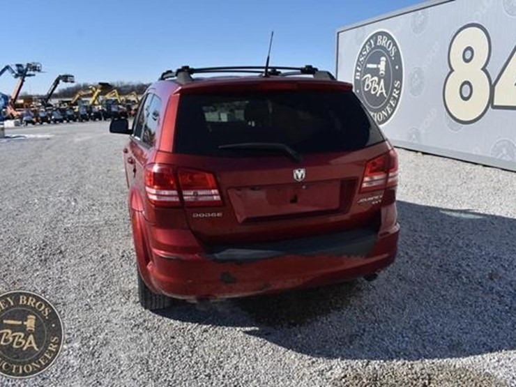 2010-dodge-journey-sxt-image-9