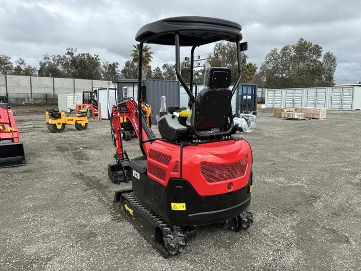 2026-vicsec-hydraulic-excavator-image-4