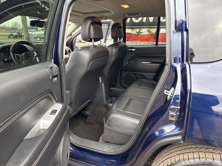 2016-jeep-compass-image-15