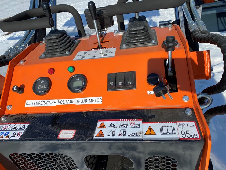 #5326-•-mms-mini-skid-steer-loader-image-10