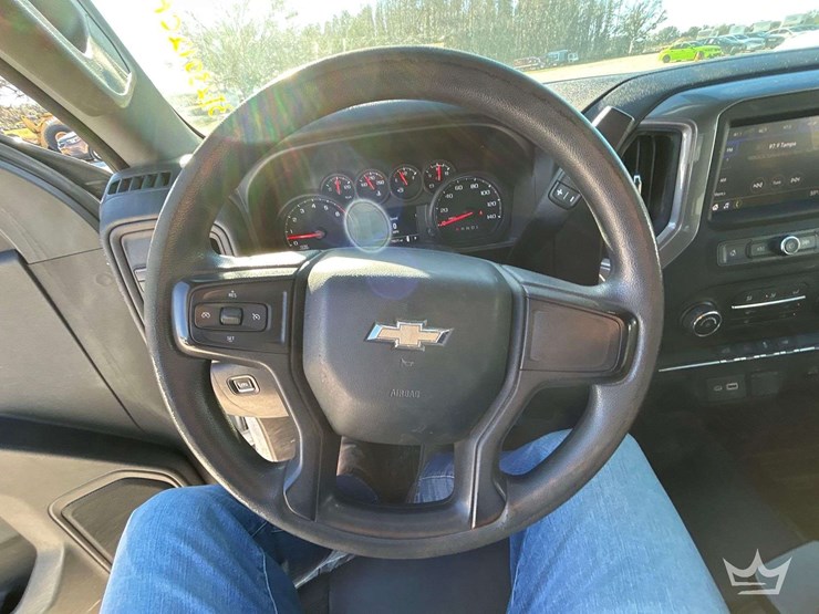 2021-chevrolet-silverado-1500-image-13