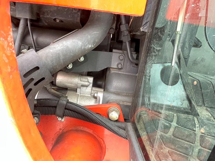kubota-m8540-image-30
