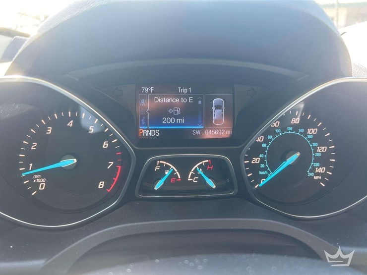 2016-ford-escape-image-15