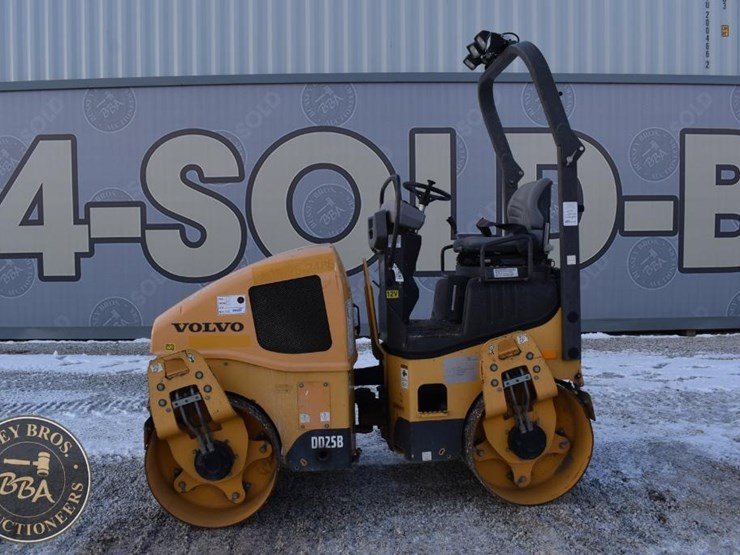 2019-volvo-dd25b-image-22