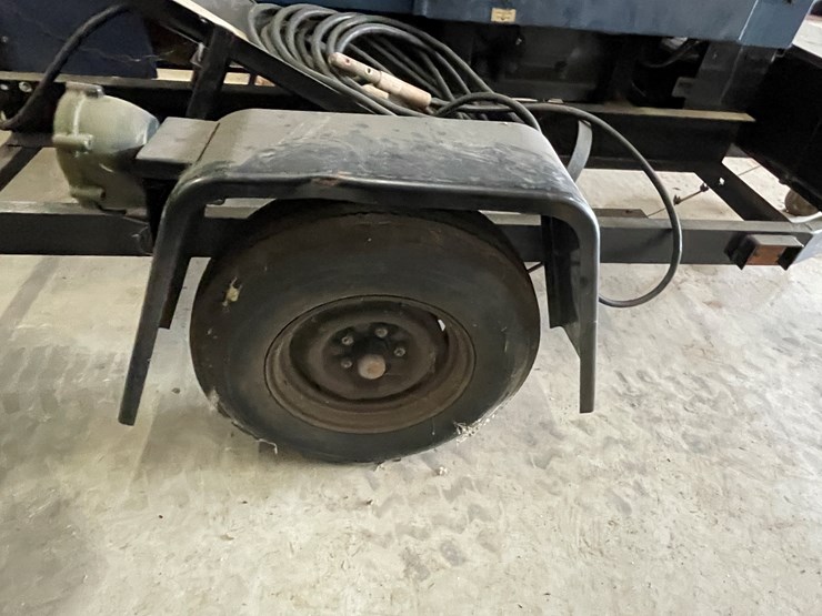 #7571-•-miller-electric-trailer-mount-welder-image-25