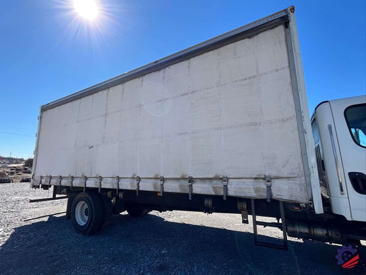 2019-freightliner-m2-s/a-box-truck-image-34