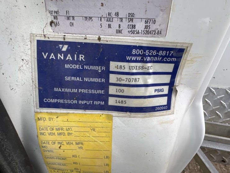 2007-ford-f550-image-24