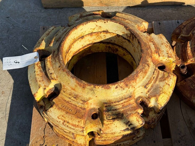 (3)-john-deere-wheel-weights-image-1