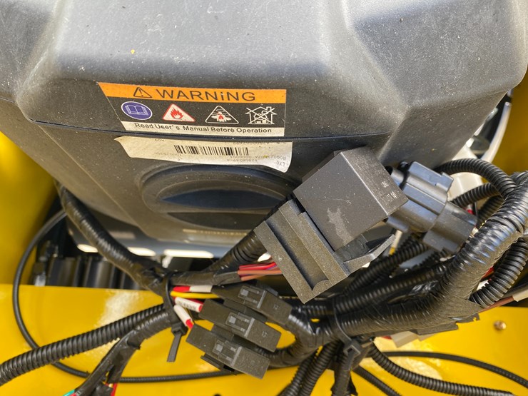 #5319-•-landhonor-mini-skid-steer-loader-image-13