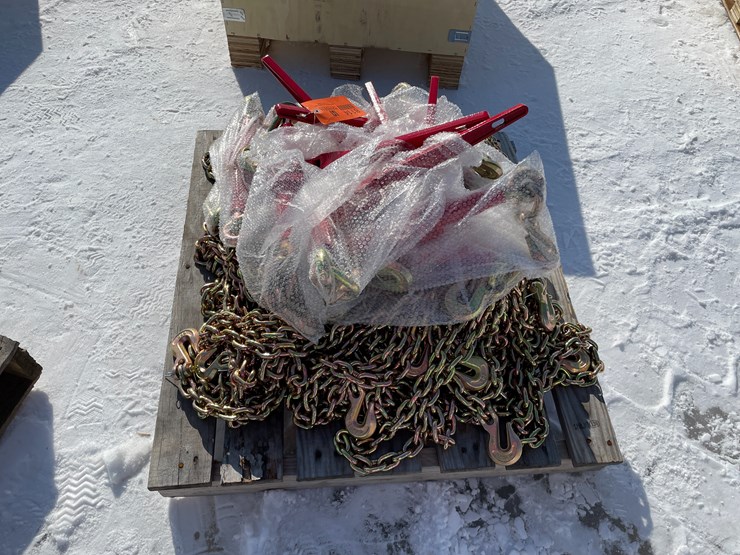 #8114-•-chains-and-ratchet-binders-5400-lbs-set-image-3