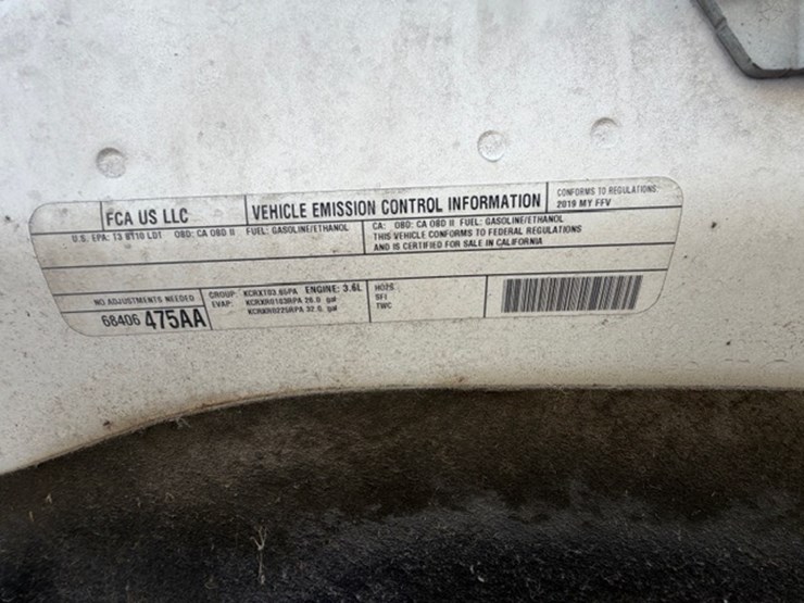 2019-ram-1500-classic-image-56