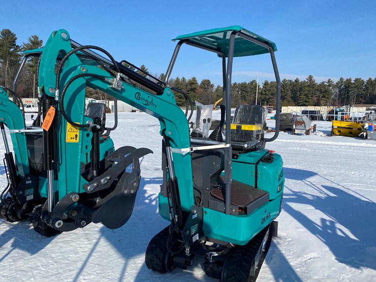 #5354-•-2026-unused-cfg-mini-excavator-image-1